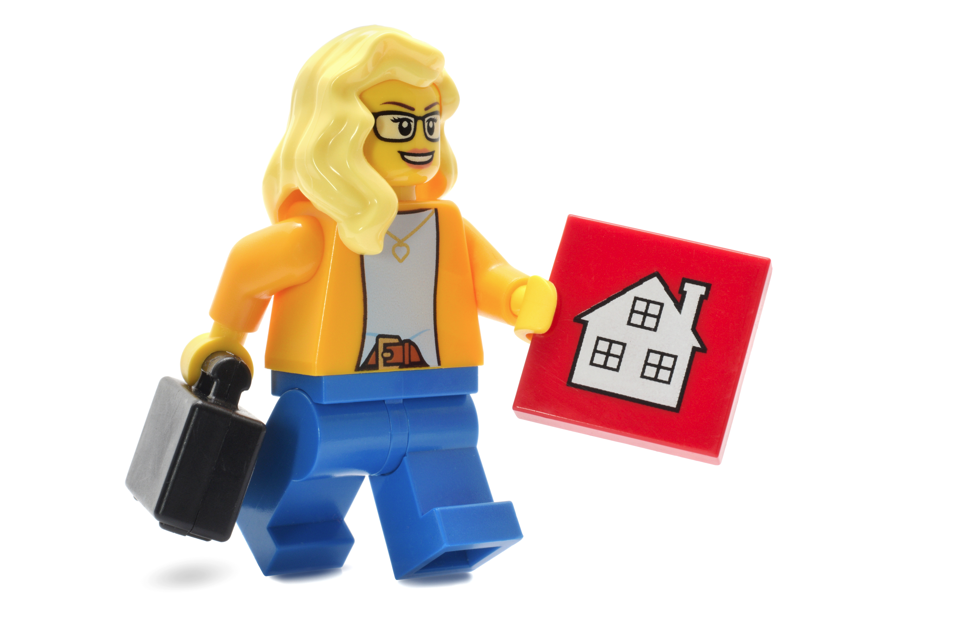 How to Woo Your Lender (and What to Bring!)