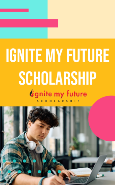 A student working on applying for the Ignite My Future Scholarship.